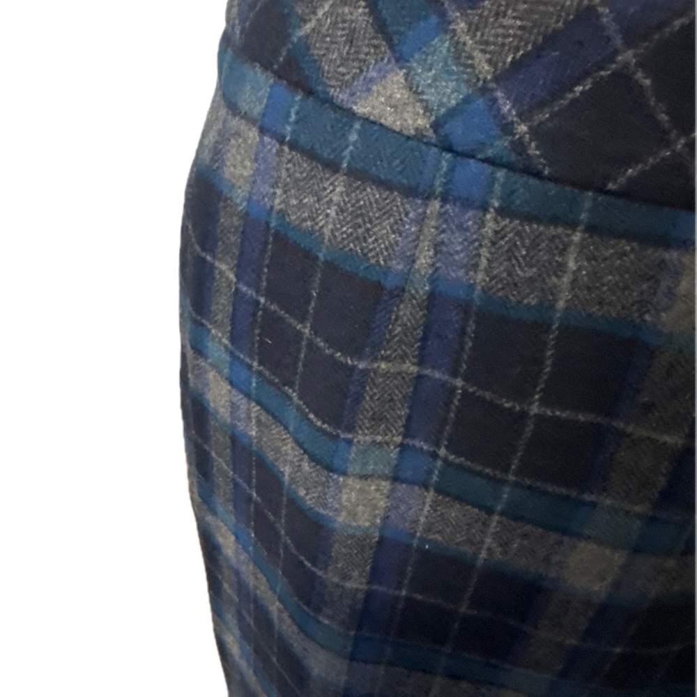 Chadwicks Navy, Teal, and Gray Wool-Blend Plaid Pencil Skirt - Picture 4 of 4